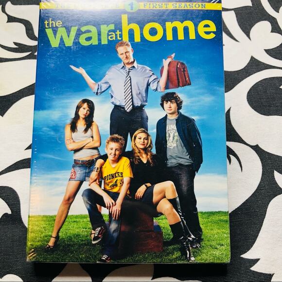 5 for $25| The War at Home: The Complete First Season 1 (DVD, 2007, 3-Disc Set) - Picture 1 of 3